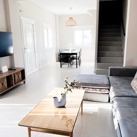 Casa De Vara * 네아 포티데아